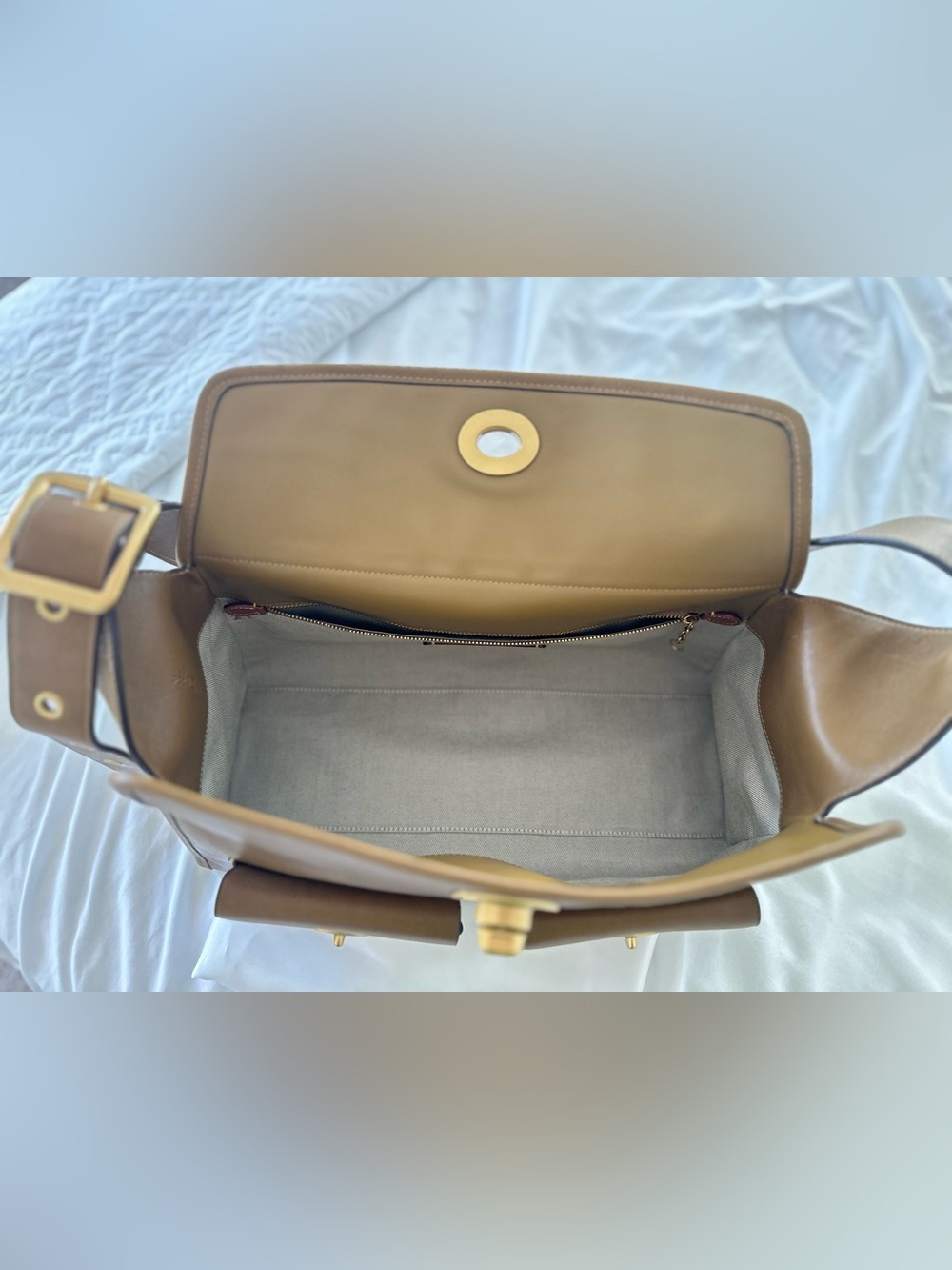 Coach Haversack Muted Olive - Picture 12 of 15
